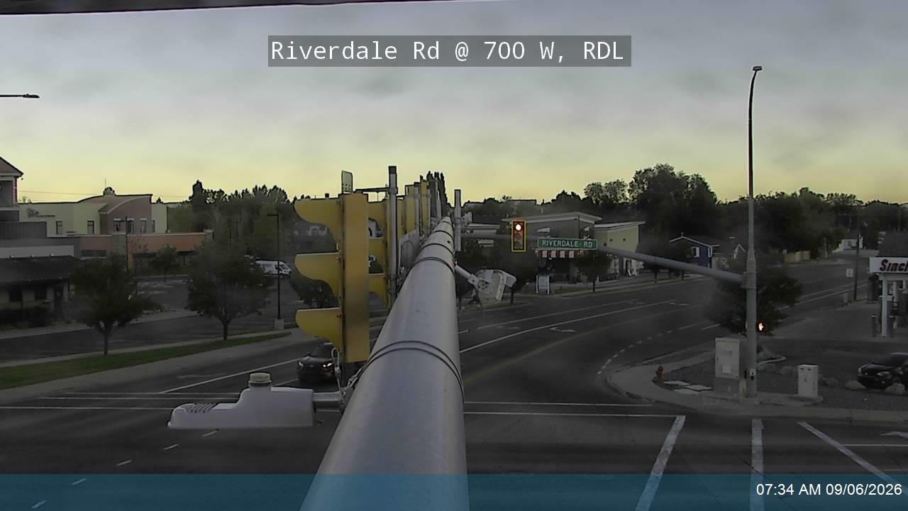 Riverdale Rd / SR-26 @ 700 W, RDL live camera view