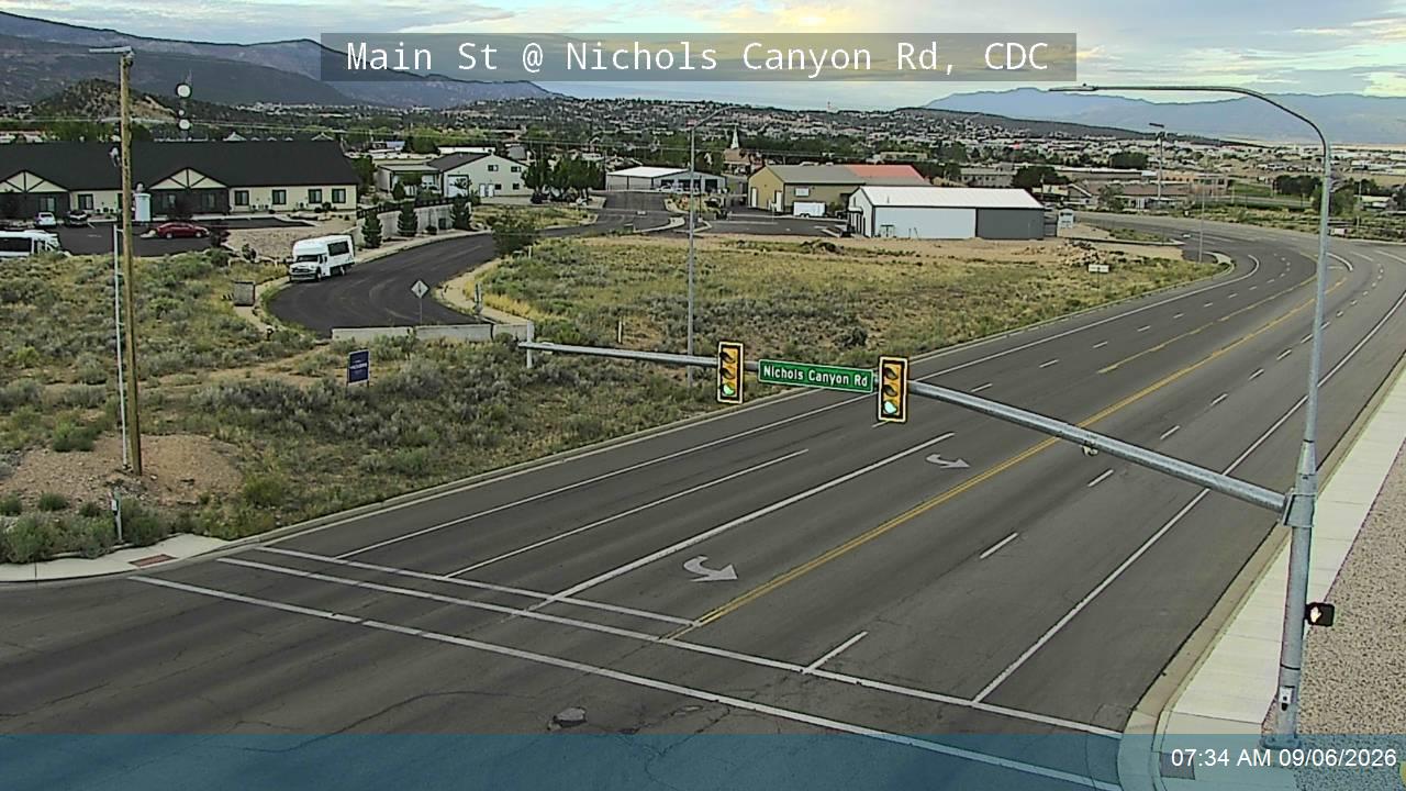 Main St / SR-130 @ Nichols Canyon Rd, CDC live camera view