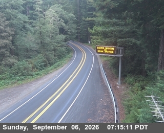 US-101 : South Of Cushing Creek - Looking North (C018) live camera view