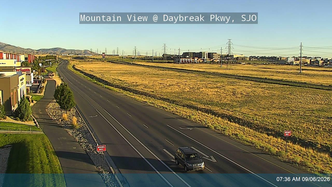 Mountain View / SR-85 SB @ Daybreak Pkwy, SJO live camera view