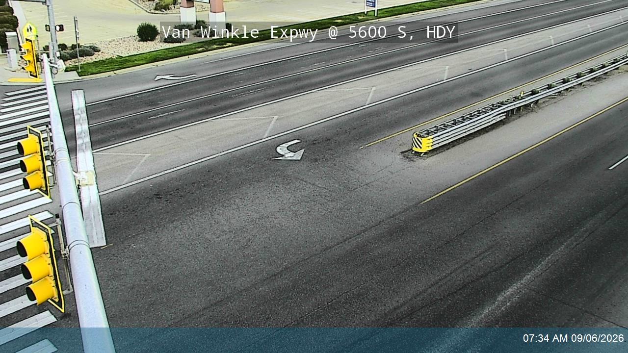 Van Winkle Expwy / SR-152 @ 5600 S, HDY live camera view