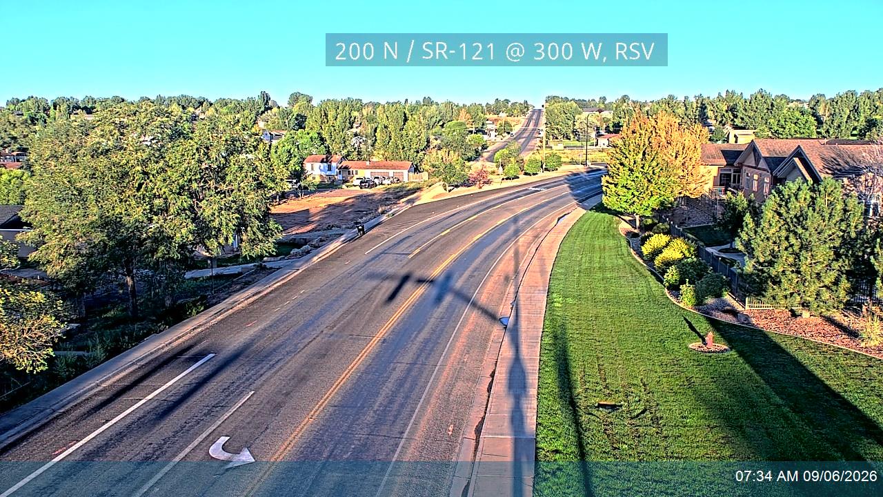 200 N / SR-121 @ 300 W, RSV live camera view
