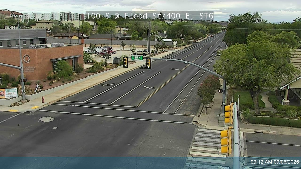 100 S @ Flood St / 400 E, STG live camera view