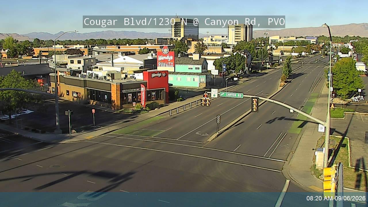 Cougar Blvd / 1230 N @ Canyon Rd, PVO live camera view