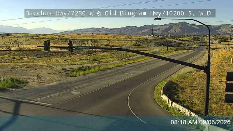 Bacchhus Hwy / 7230 W @ Old Bingham Hwy / 10200 S, WJD live camera view