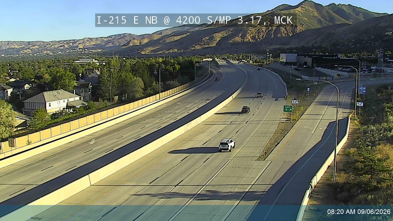 I-215 E NB @ 4200 S / MP 3.17, MCK live camera view