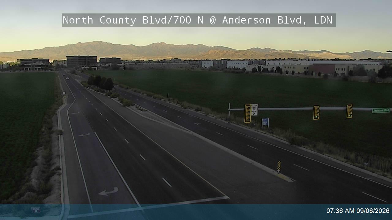 700 N / SR-129 @ Anderson Blvd, LDN live camera view