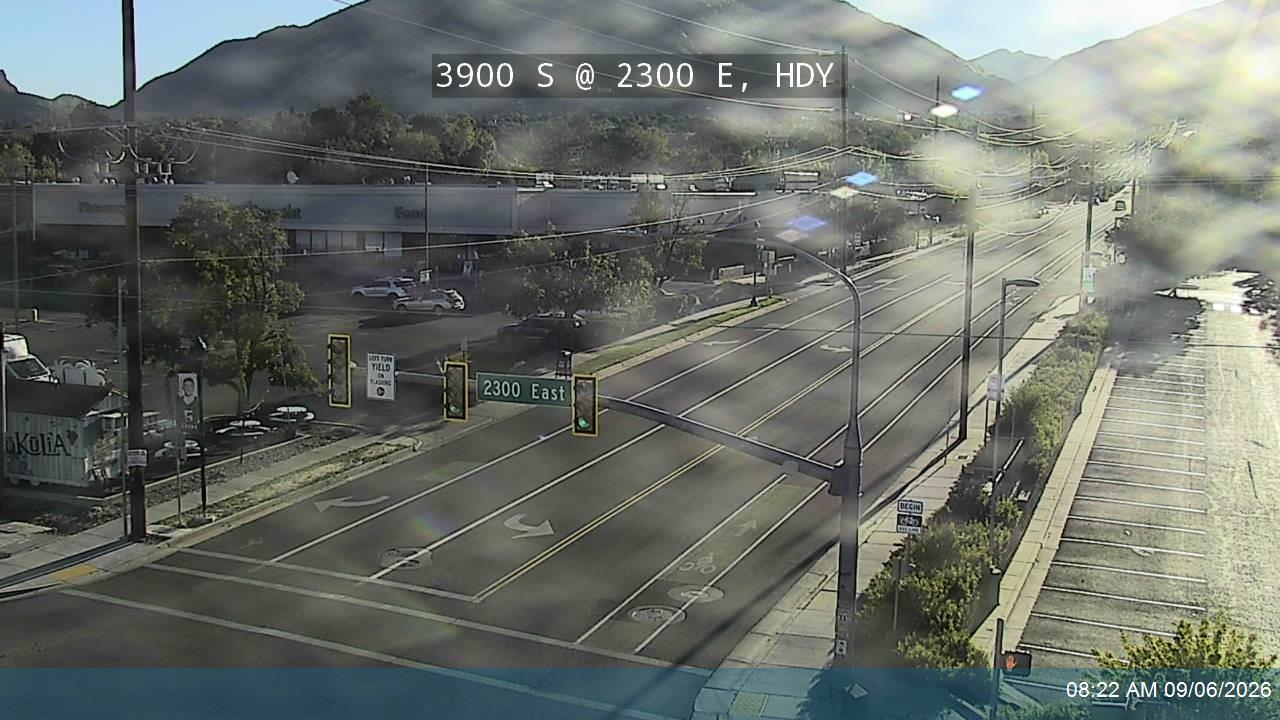 3900 S @ 2300 E, HDY live camera view