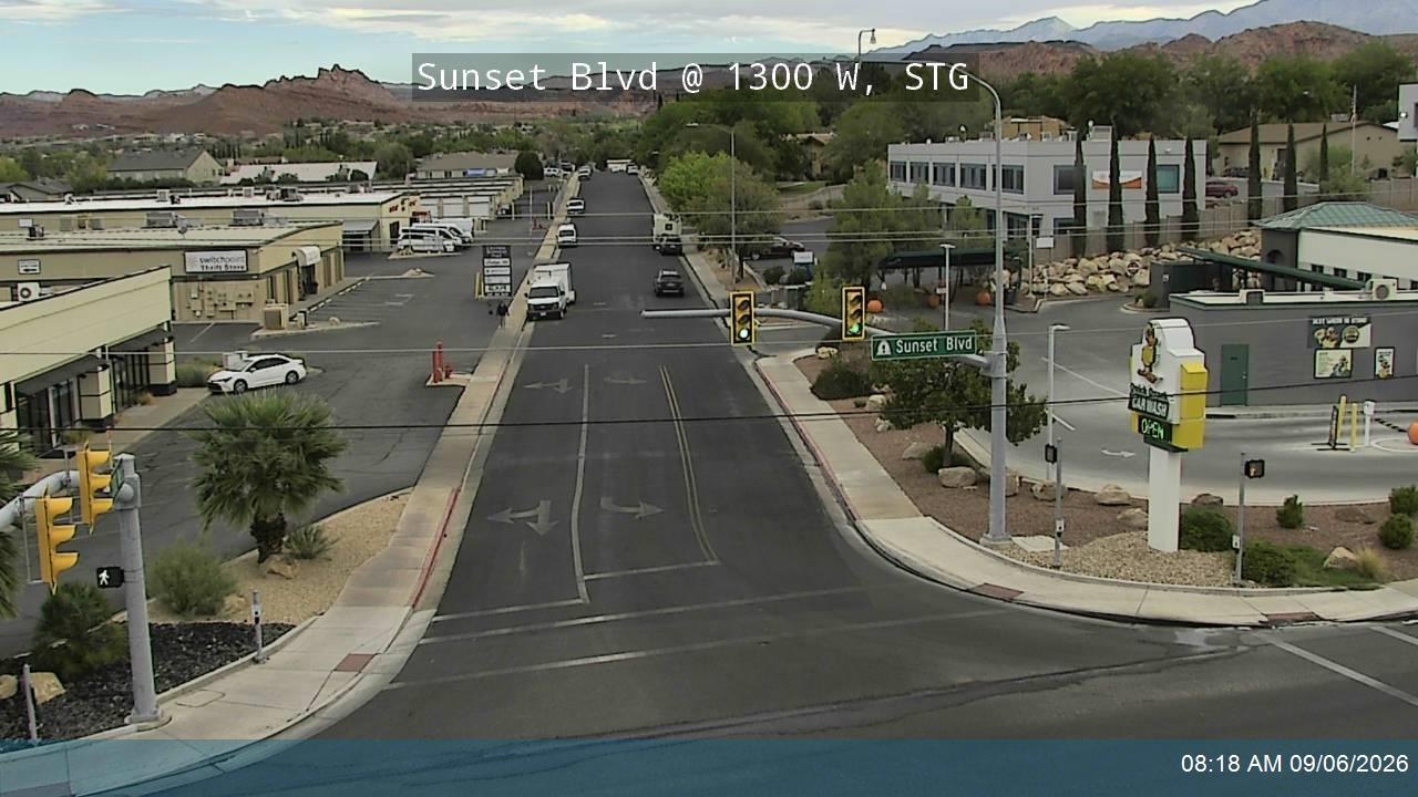 Sunset Blvd / SR-8 @ 1300 W, STG live camera view