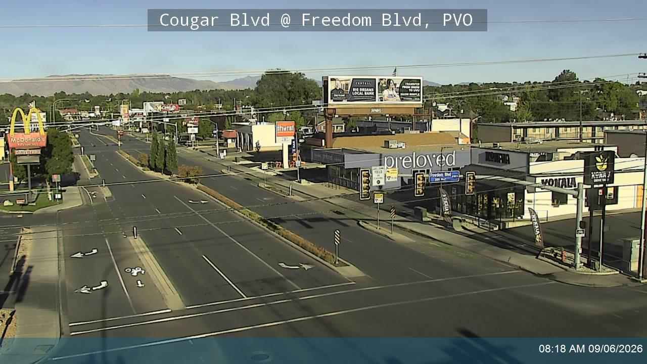 Cougar Blvd / 1230 N @ Freedom Blvd / 200 W, PVO live camera view