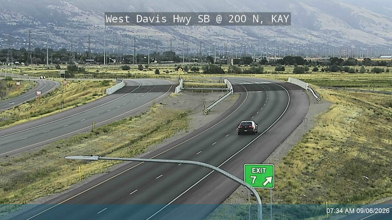 West Davis Hwy / SR-177 SB @ 200 N / MP 7.89, KAY live camera view