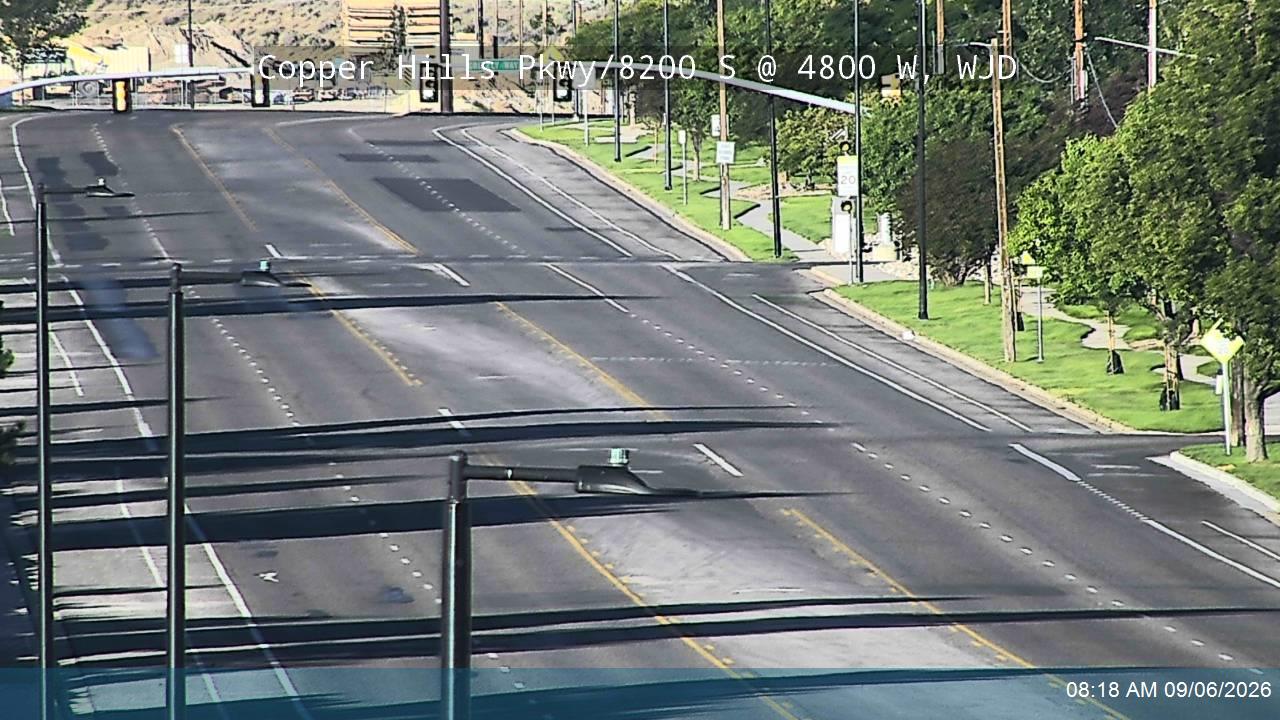 Copper Hills Pkwy / 8200 S @ 4800 W, WJD live camera view