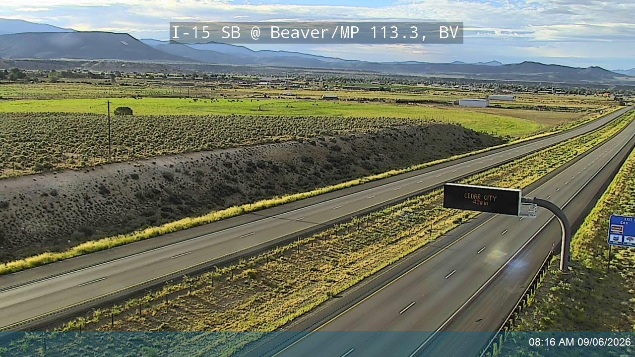 I-15 SB @ Beaver / MP 113.3, BV live camera view