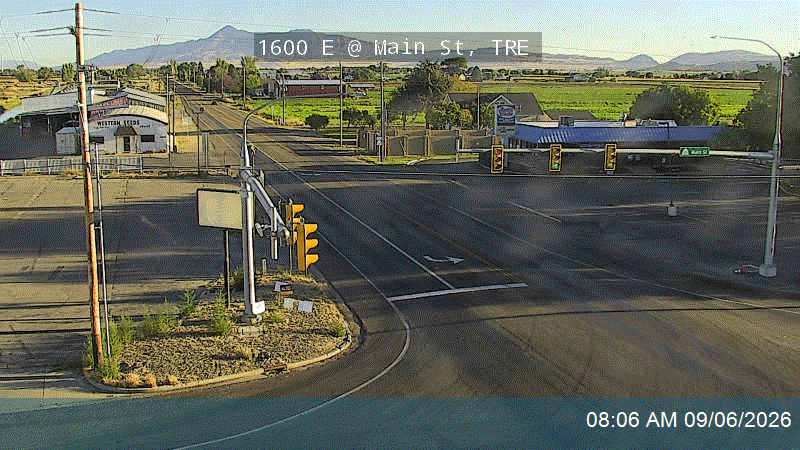 1600 E / SR-13 @ Main St / SR-102 / MP 11.17, TRE live camera view
