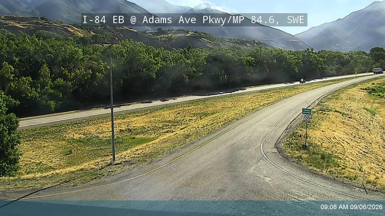 I-84 EB @ Adams Ave Pkwy / 475 E / MP 84.6, SWE live camera view