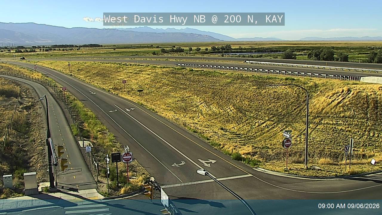 West Davis Hwy / SR-177 NB @ 200 N / MP 7.69, KAY live camera view