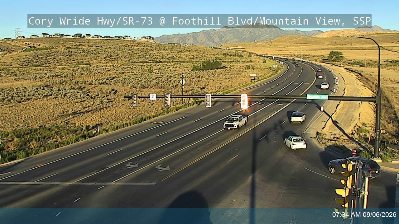Cory Wride Hwy / SR-73 @ Foothill Blvd / 800 W / Mountain View / SR-85, SSP live camera view
