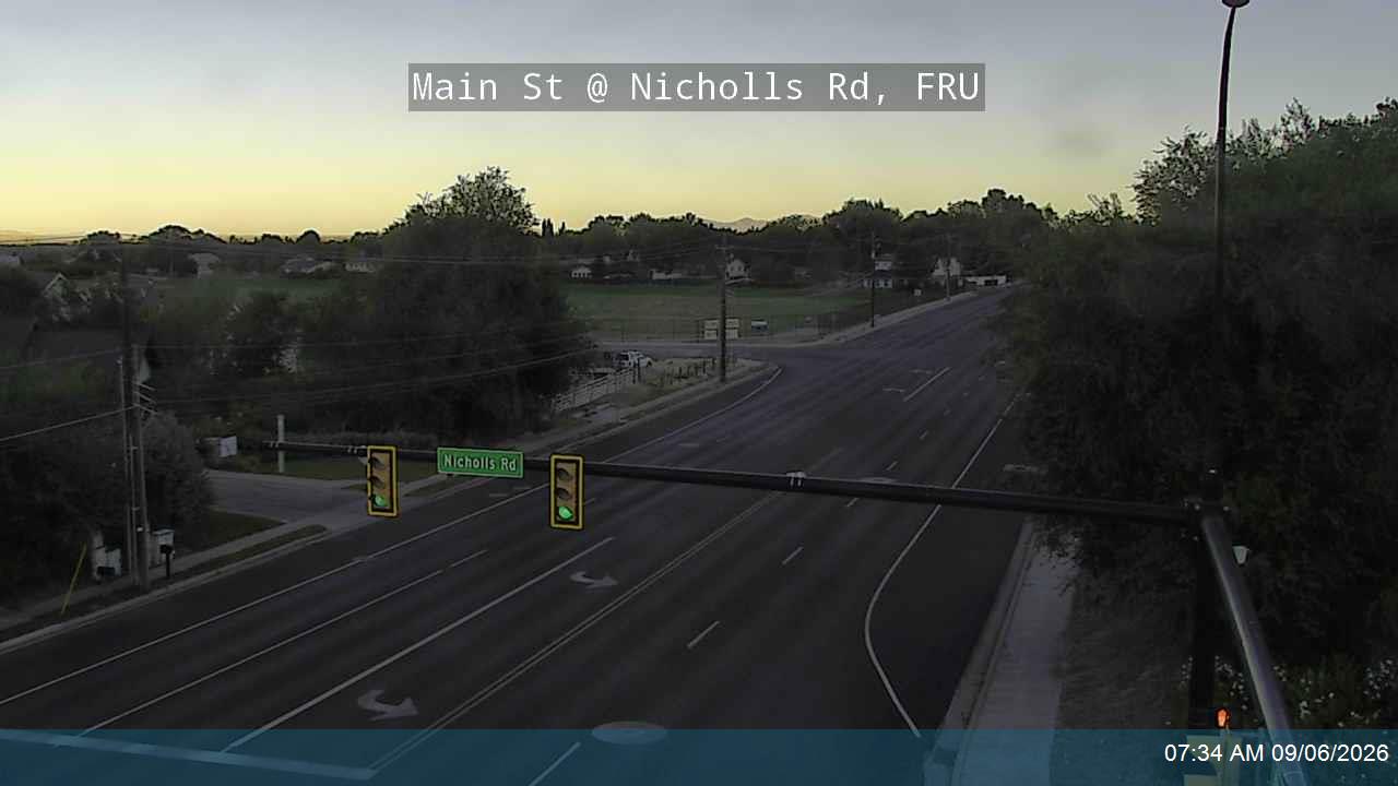 Main St / SR-273 @ Nicholls Rd / 800 S, FRU live camera view