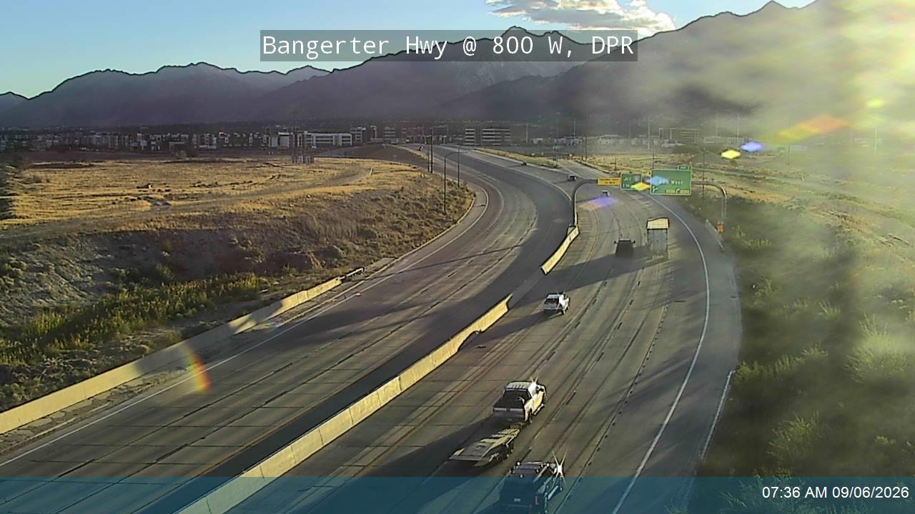 Bangerter Hwy / SR-154 @ 800 W / MP 1.86, DPR live camera view