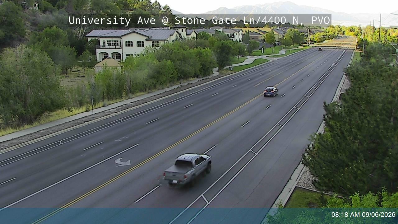 University Ave / US-189 @ Stone Gate Ln / 4400 N, PVO live camera view