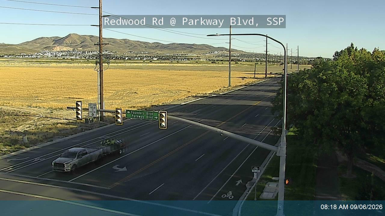 Redwood Rd / SR-68 @ Parkway Blvd / Founders Blvd, SSP live camera view