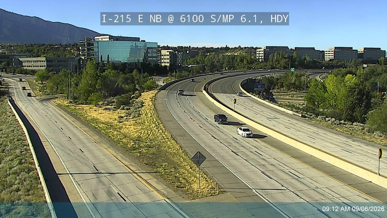 I-215 E NB @ 6100 S / MP 6.1, HDY live camera view