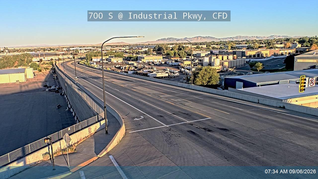 700 S / SR-193 @ Industrial Pkwy, CFD live camera view