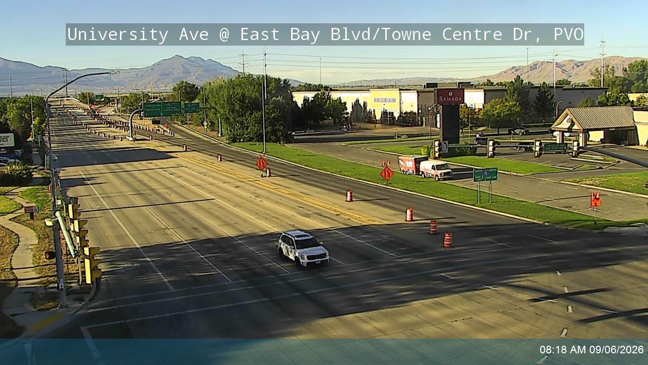 University Ave / US-189 @ East Bay Blvd / Town Center Dr / 1420 S, PVO live camera view