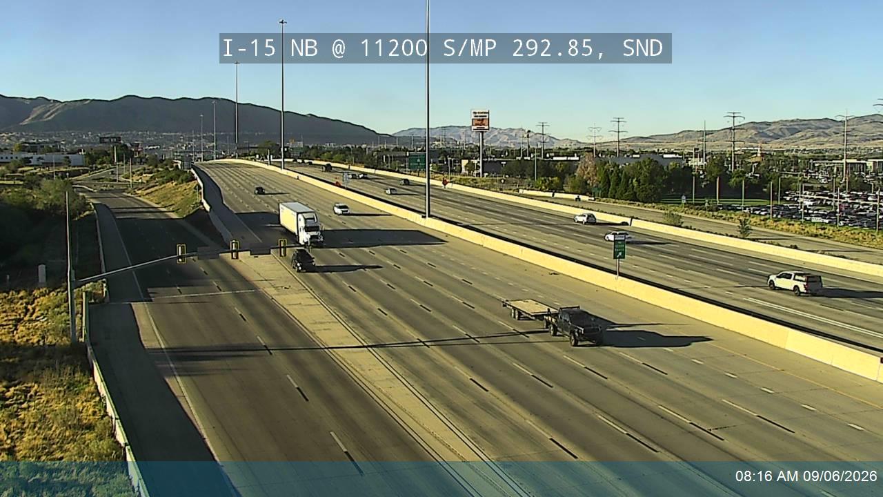 I-15 NB @ 11200 S / MP 292.85, SND live camera view