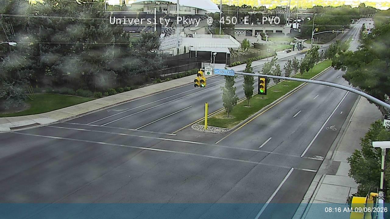University Pkwy / 1650 N @ 450 E, PVO live camera view
