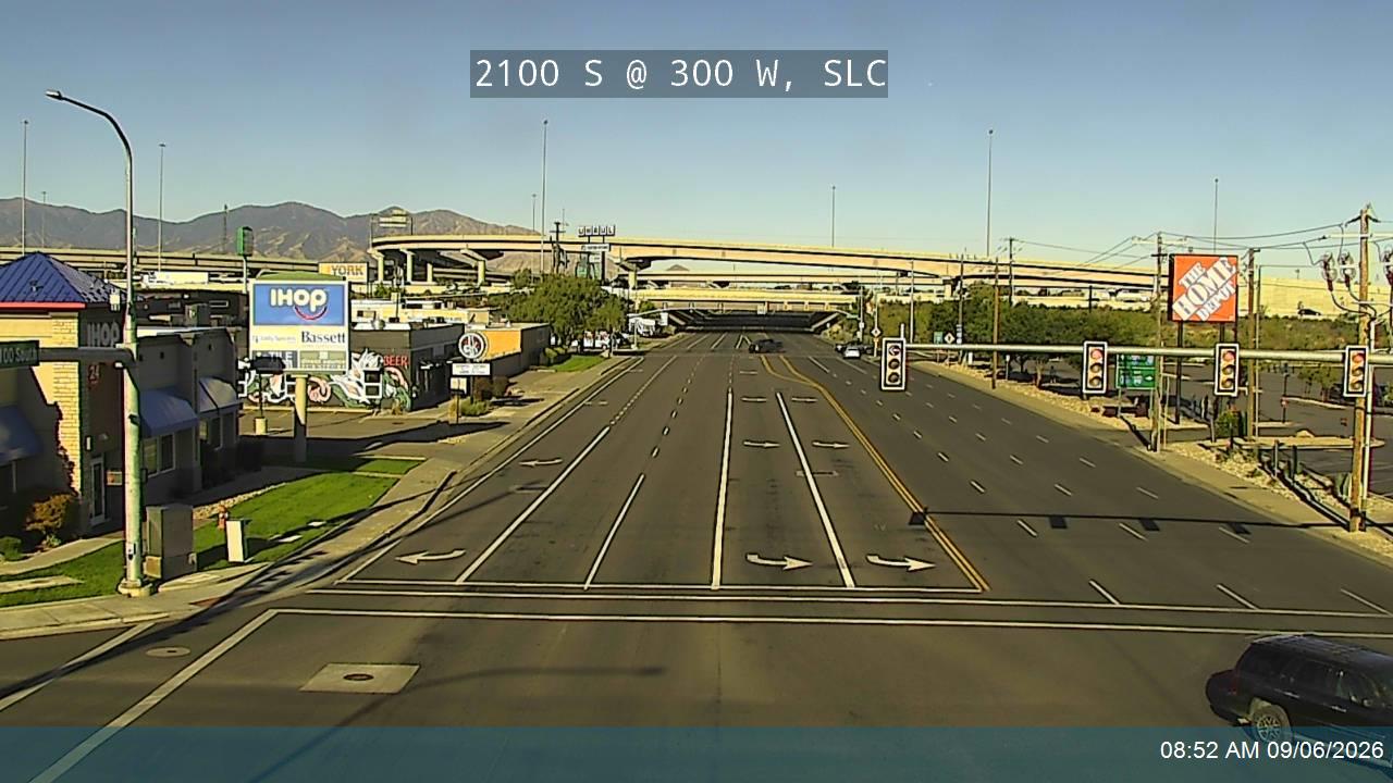 2100 S / SR-201 @ 300 W, SLC live camera view