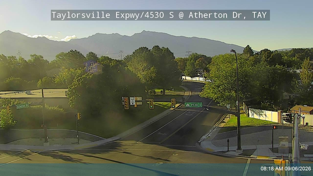Taylorsville Expwy / 4530 S / SR-266 @ Atherton Dr / 1050 W, TAY live camera view