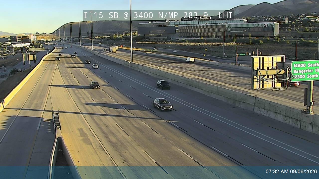 I-15 SB @ 3400 N / MP 283.9, LHI live camera view