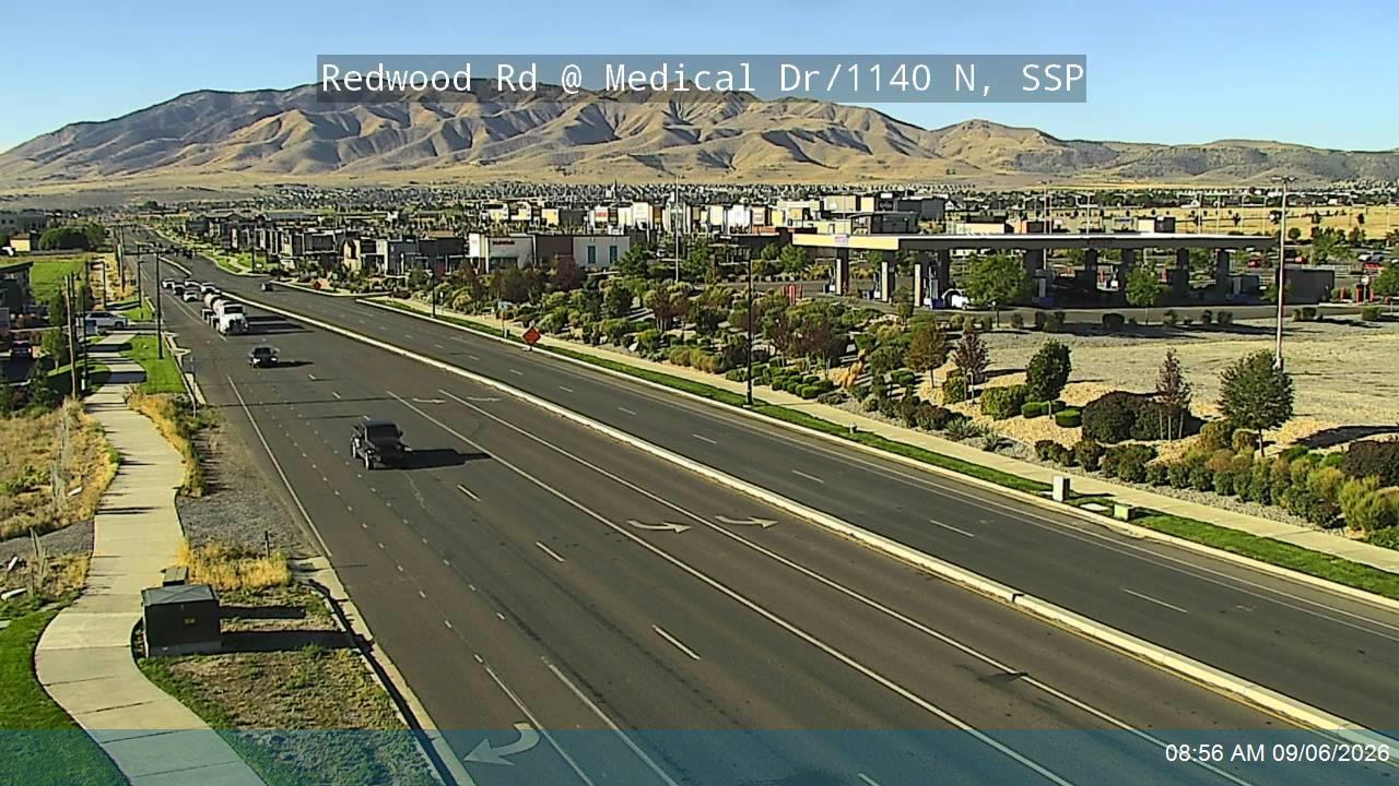 Redwood Rd / SR-68 @ Medical Dr / 1140 N, SSP live camera view