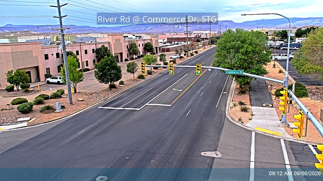 River Rd @ Commerce Dr, STG live camera view