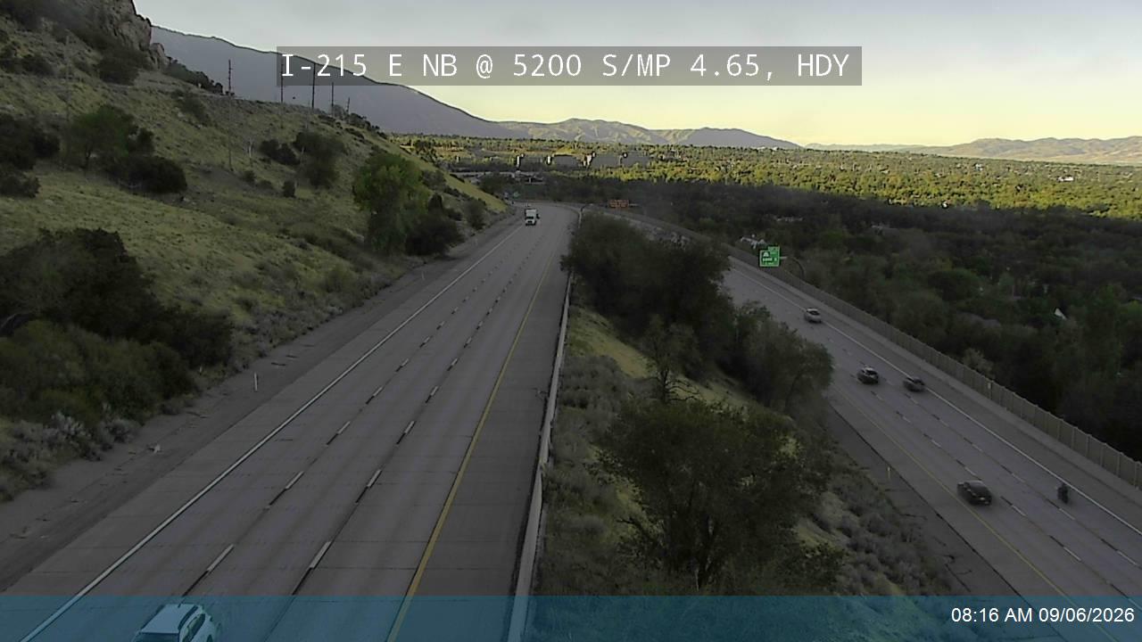 I-215 E NB @ 5200 S / MP 4.65, HDY live camera view