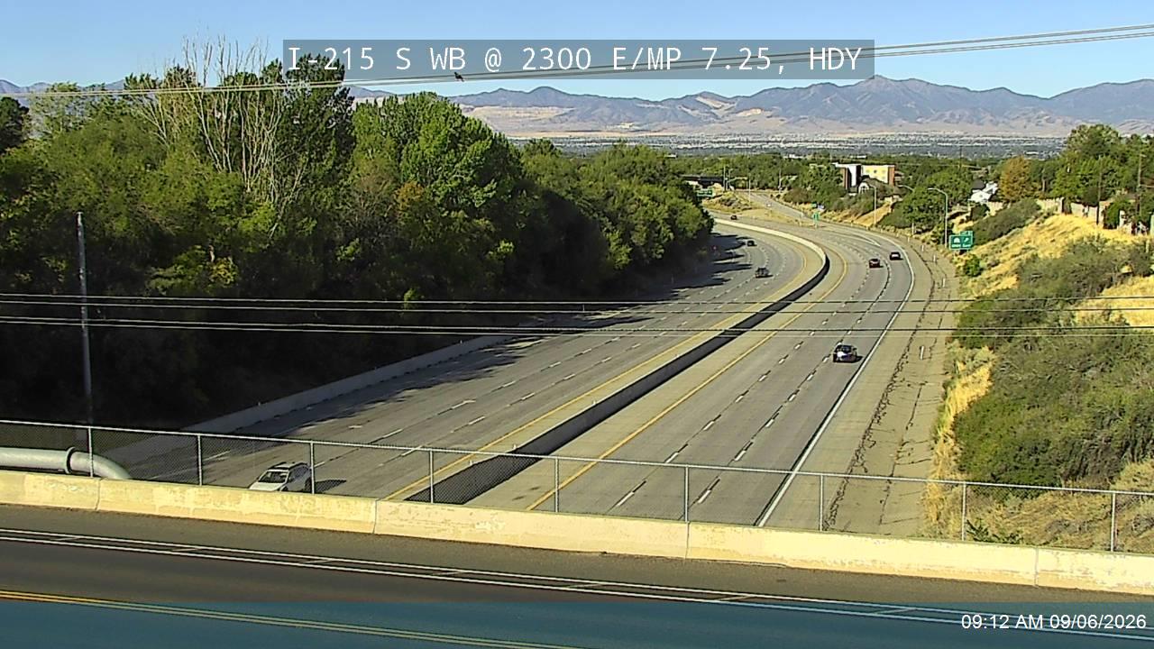 I-215 S WB @ 2300 E / MP 7.25, HDY live camera view