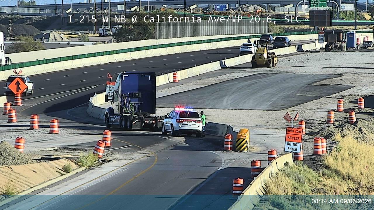 I-215 W NB @ California Ave / 1330 S / MP 20.6, SLC live camera view