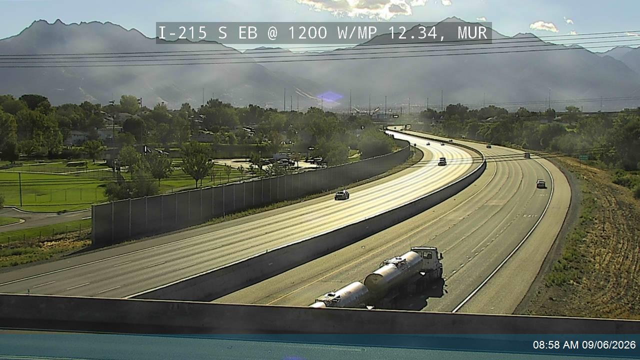I-215 S EB @ 1200 W / Murray Pkwy Ave / MP 12.34, MUR live camera view