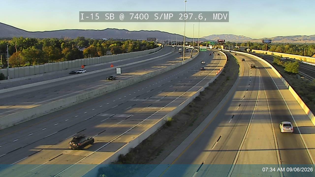 I-15 SB @ 7400 S / MP 297.6, MDV live camera view