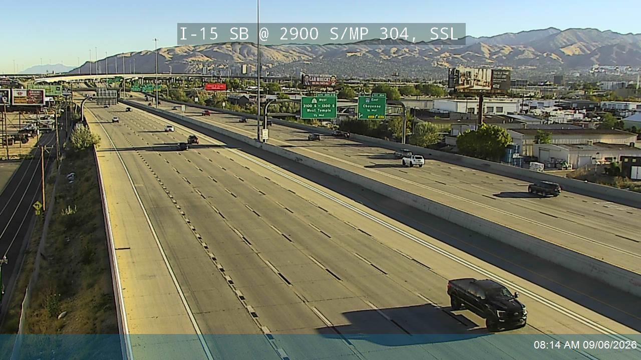 I-15 SB @ 2900 S / MP 304, SSL live camera view