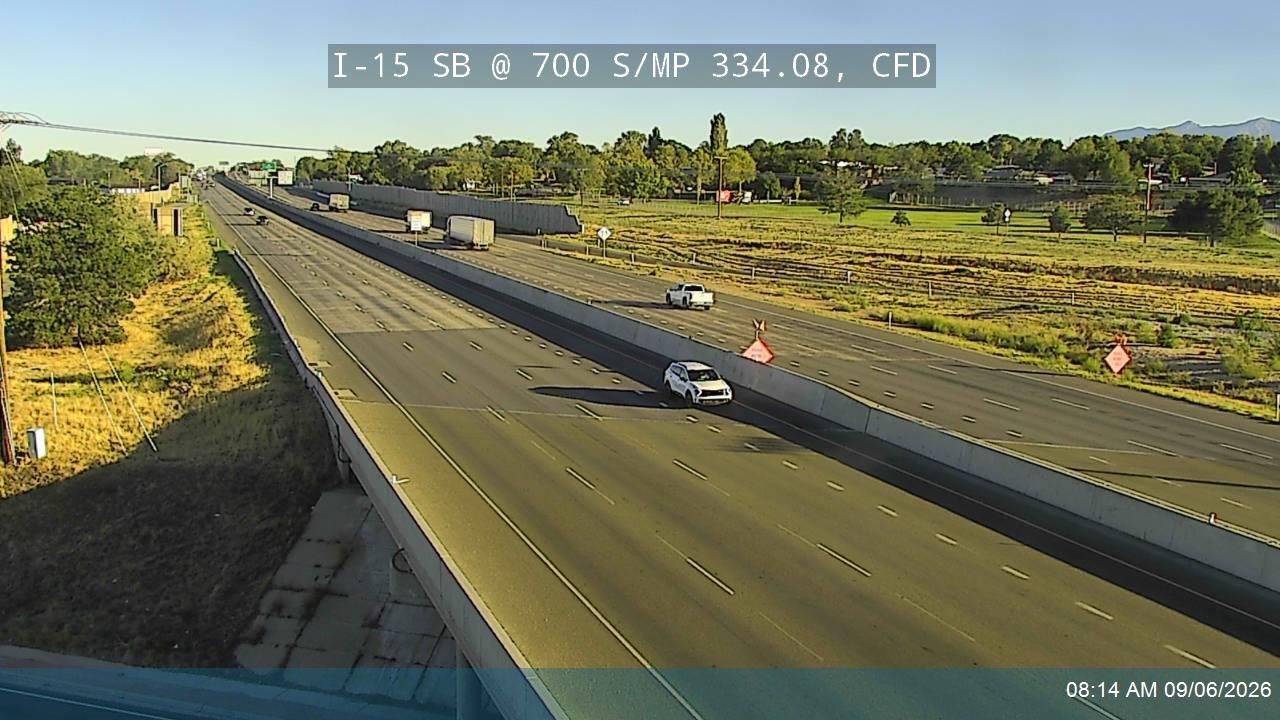 I-15 SB @ 700 S / SR-193 / MP 334.08, CFD live camera view