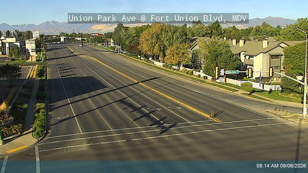 Union Park Ave / 1090 E @ Fort Union Blvd / 7000 S, MDV live camera view