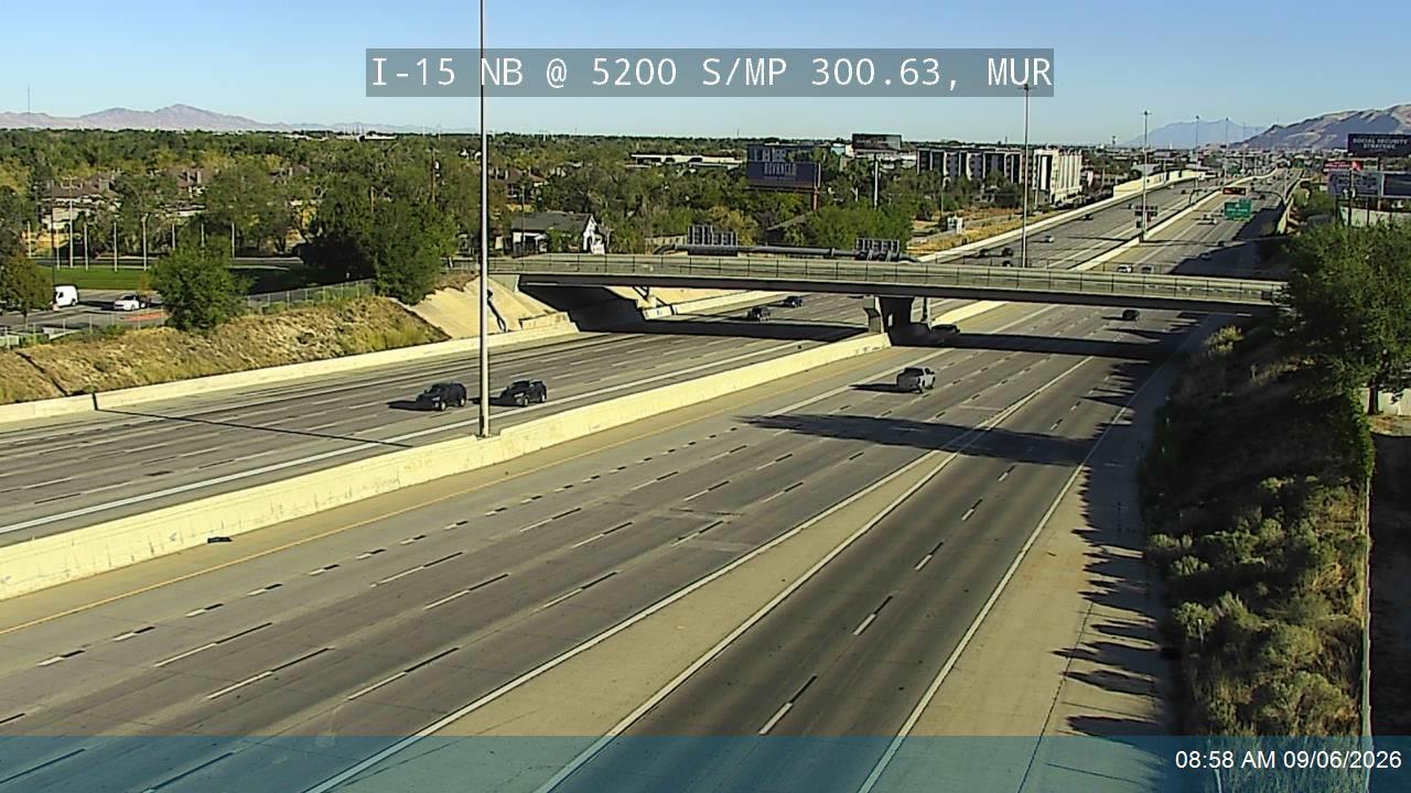 I-15 NB @ 5200 S / MP 300.63, MUR live camera view