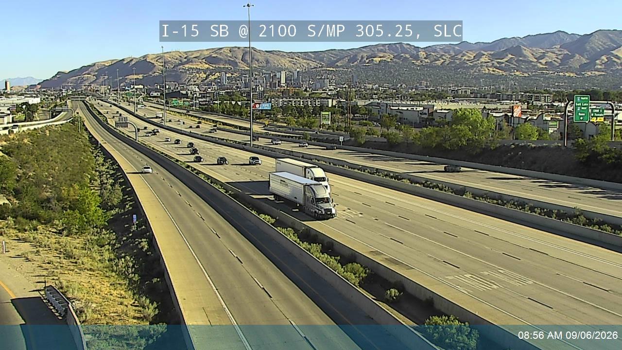 I-15 SB @ 2100 S / SR-201 / MP 305.25, SLC live camera view