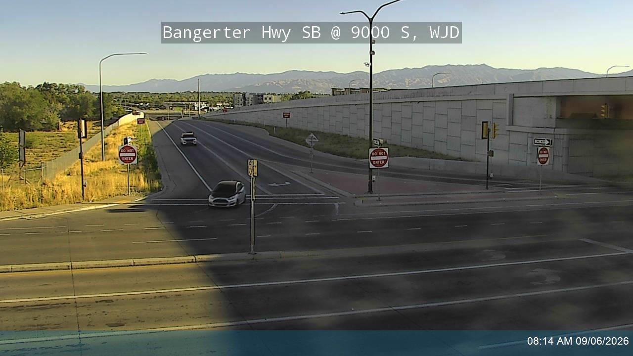 Bangerter Hwy / SR-154 SB @ 9000 S / SR-209, WJD live camera view