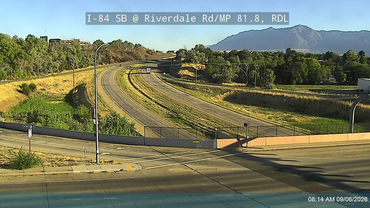 I-84 SB @ Riverdale Rd / SR-26 / MP 81.8, RDL live camera view