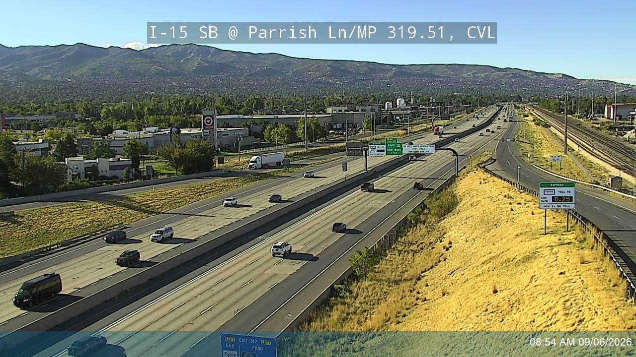 I-15 SB @ Parrish Ln / 400 N / SR-105 / MP 319.51, CVL live camera view