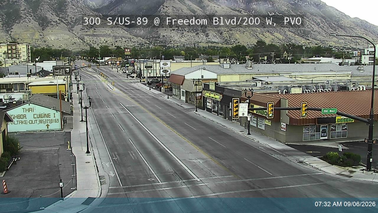 300 S / US-89 @ Freedom Blvd / 200 W, PVO live camera view