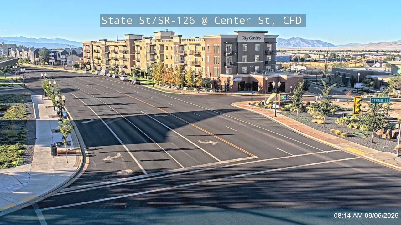 State St / SR-126 @ Center St, CFD live camera view